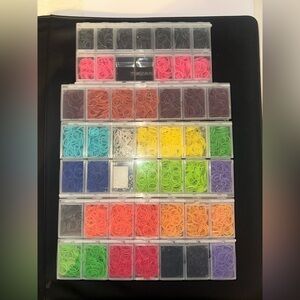 Rainbow Loom Bands Lot Multi Color Rubber Bands Organized Hundreds of  Bands